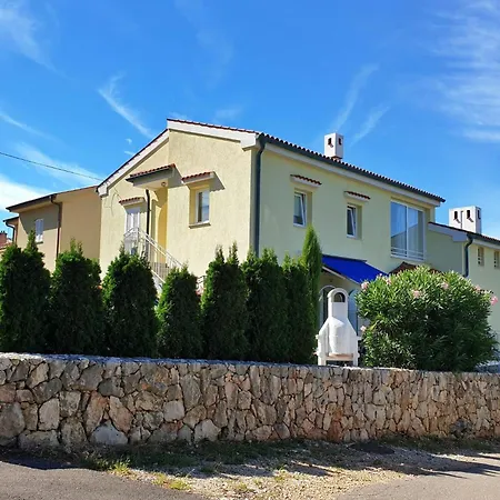Savic Vendégház 3*
