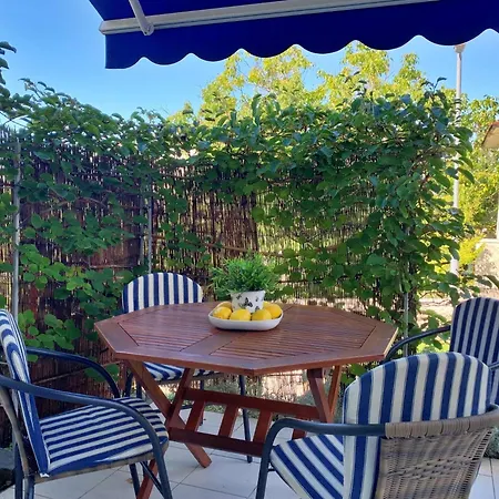 Guest house Savic 3*